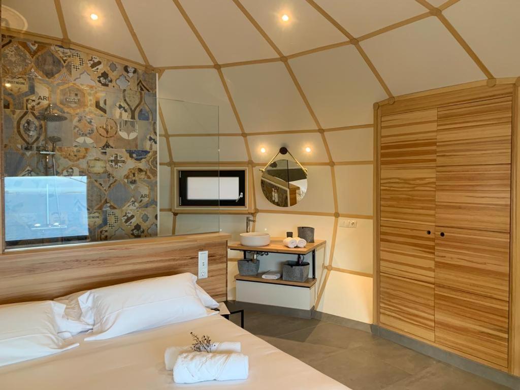 Glamping Do Mar Hotell Baiona Exteriör bild