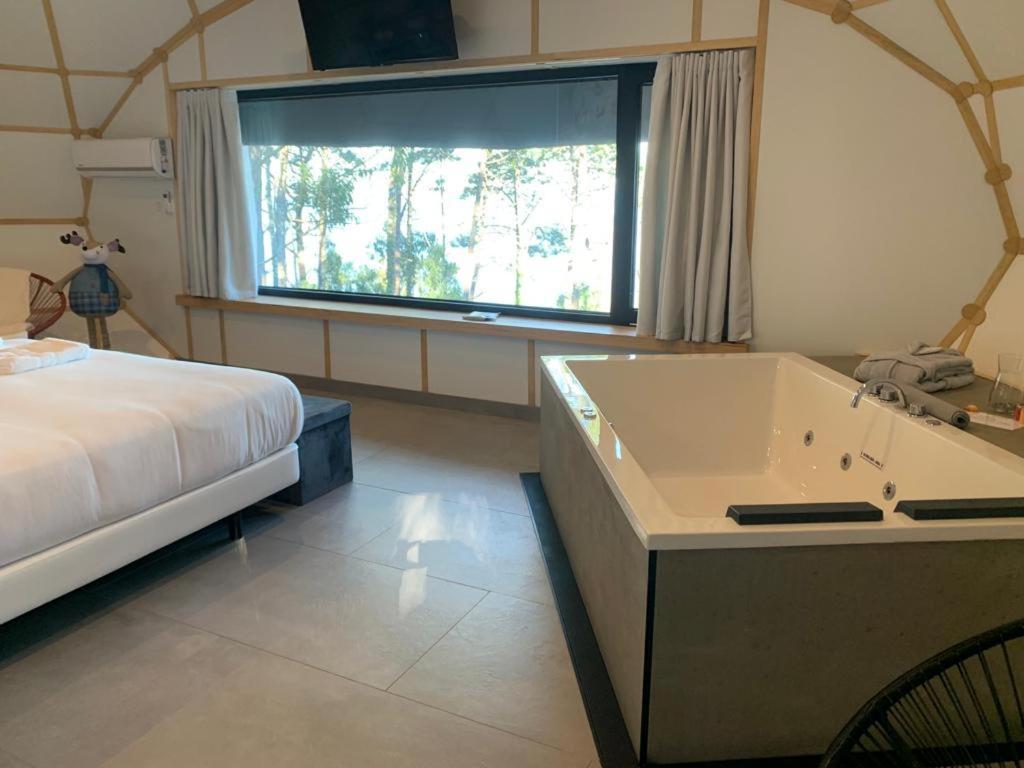 Glamping Do Mar Hotell Baiona Exteriör bild