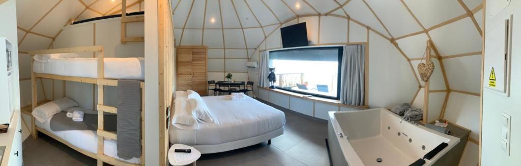 Glamping Do Mar Hotell Baiona Exteriör bild